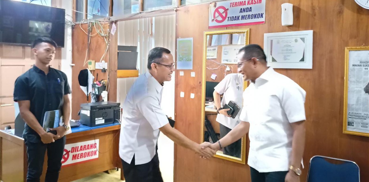 Dewan Perwakilan Rakyat Daerah (DPRD) Kabupaten Agam terima kunjungan kerja (Kunker) dari Ketua DPRD Kabupaten Pasaman Barat, H. Erianto