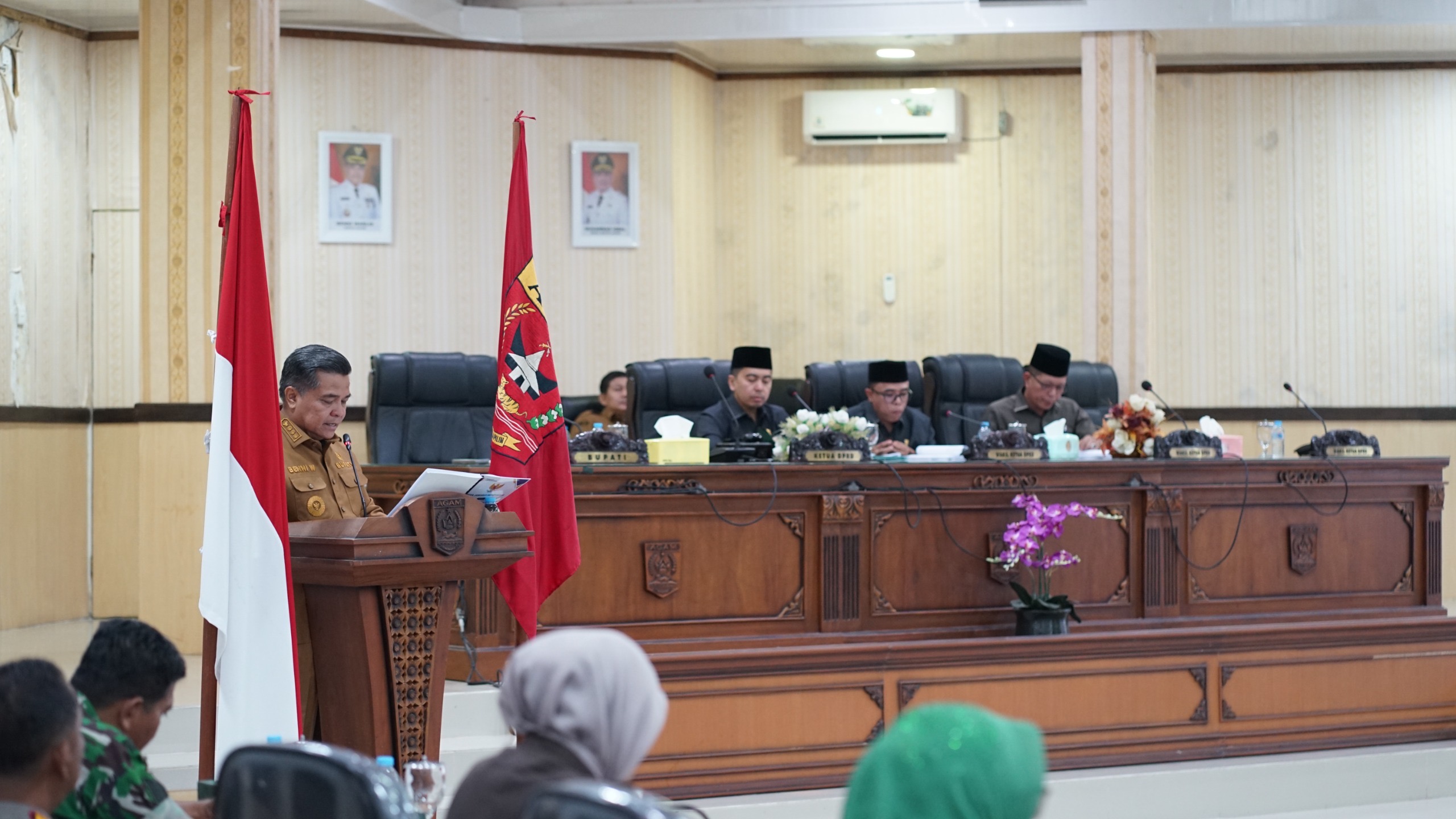 DPRD Agam Dengarkan Jawaban Bupati Atas Pandangan DPRD Terhadap RAPBD Tahun 2027