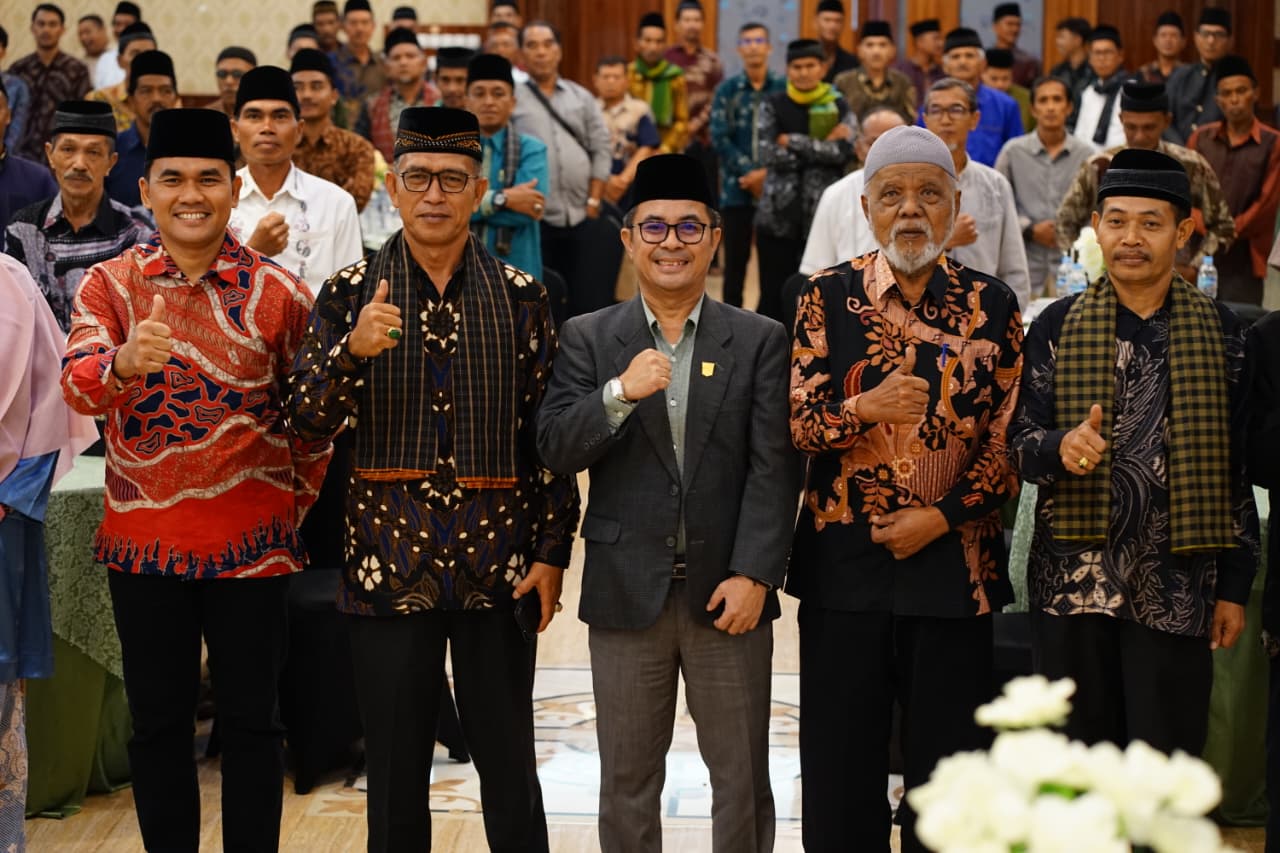 Anggota DPRD Agam, Novia Novel Buka Peningkatan Kapasitas Niniak Mamak Imam Khatib dan Cadiak Pandai 